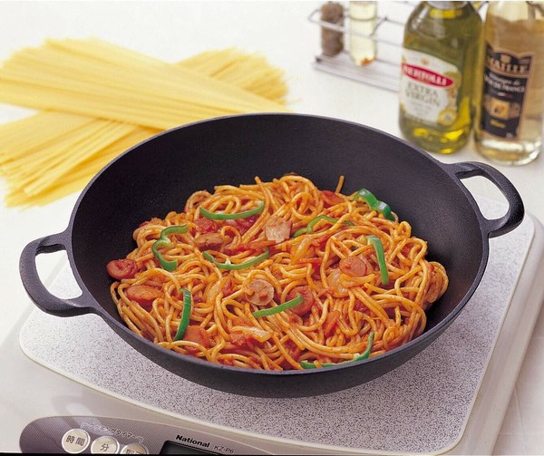 Iwachu（岩鋳） 南部鉄器 平型万能鍋 黒焼付 IH対応 大 thumbnail 2