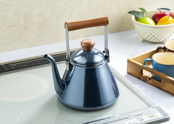 高木金属（TAKAGI METAL） オニキスブルー Dケトル1．7L 商品単体のご購入となります。 thumbnail 4