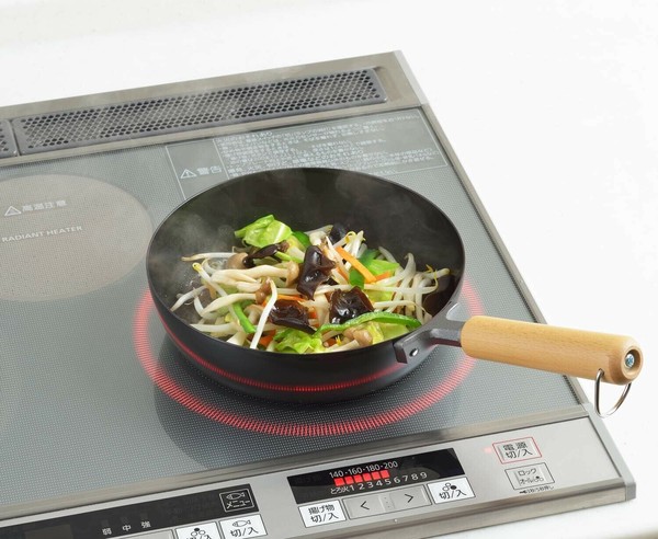 3COINS（スリーコインズ） NEW グルメパワー 木柄 フライパン 22cm 鉄製 打ち出し SJ3168 thumbnail 4