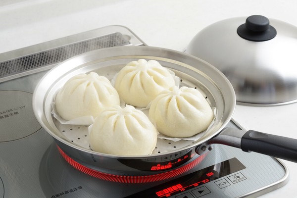 ヨシカワ 美味彩菜 フライパンにのせて使う蒸しプレート フタ付き 24-26cm SJ2632 thumbnail 3