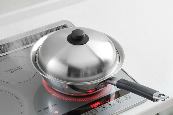 ヨシカワ 美味彩菜 フライパンにのせて使う蒸しプレート フタ付き 24-26cm SJ2632 thumbnail 5