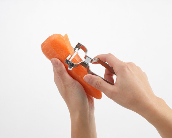 ヨシカワ 手にフィットするスイスイ快速ピーラー thumbnail 5