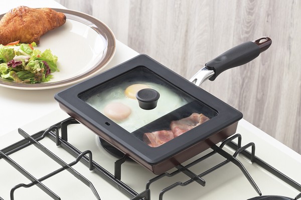 ネオモーニングエッグパン(フタ付) <IH 仕切り付き玉子焼き器(フタ付)