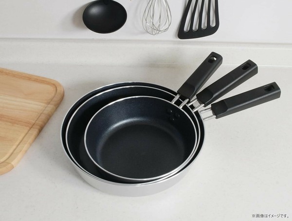 パール金属（PEARL LIFE） チーノ フライパン 22cm IH対応 オール熱源対応 ふっ素加工 HB-6555 thumbnail 6