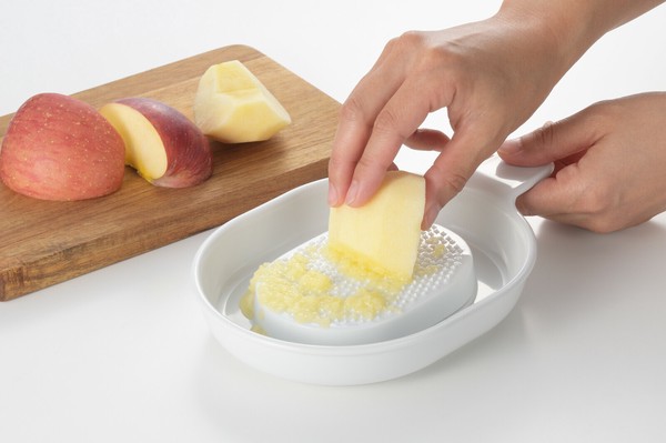 ヨシカワ 底面はすべり止め付き！らくらくおろし器（受け皿付） thumbnail 4