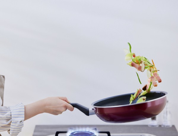 IRIS OHYAMA（アイリスオーヤマ） ダイヤモンドコートフライパン炒め鍋IH・ガス火両用28cm thumbnail 7