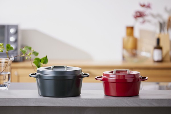 IRIS OHYAMA（アイリスオーヤマ） 無加水 鍋 IH/ガス火対応 COTOCO SMKSN-S20 20cm ビーツレッド thumbnail 8