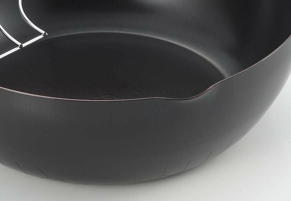 ヨシカワ（yoshikawa） NEW グルメパワー 木柄 炒め鍋兼天ぷら鍋 20cm 鉄製 打ち出し SJ3169 thumbnail 3