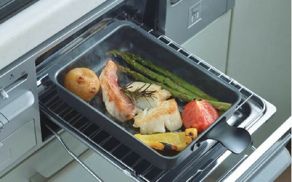 Tanabe Kanagu（田辺金具） 燕の職人 わたしのこだわり グリルプレート シリコンコーティング thumbnail 2