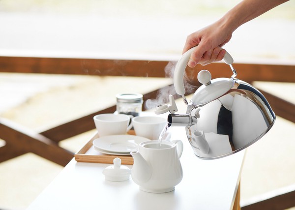 ヨシカワ（yoshikawa） ショコラ 笛吹きケトル2.5L 【日本製】ホワイト thumbnail 4