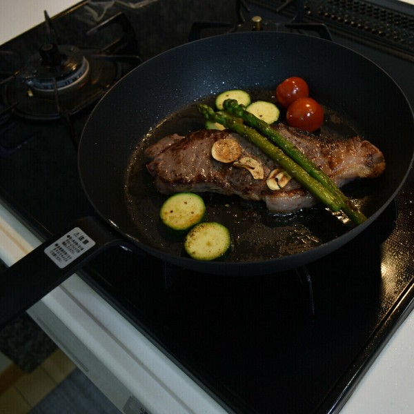 菊屋（KIKUYA） あなた色に染まる 鉄フライパン 窒化加工 28cm K-107 thumbnail 5