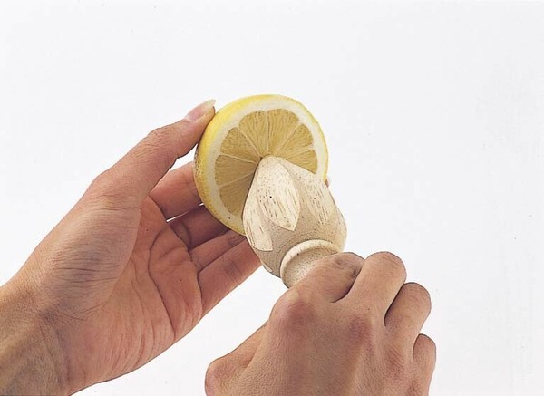 SALUS 木製ハンドジューサー thumbnail 2