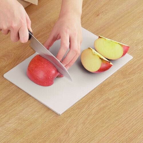 CB JAPAN（シービージャパン） 立てて乾かせる畳めるまな板 グレー thumbnail 3