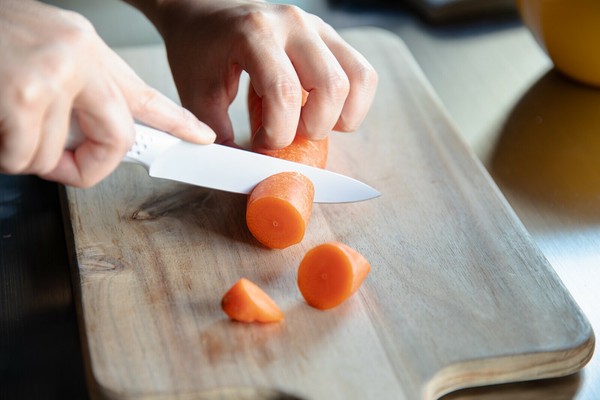 CB JAPAN（シービージャパン） 汚れがつきにくい ペティナイフ ホワイト thumbnail 3